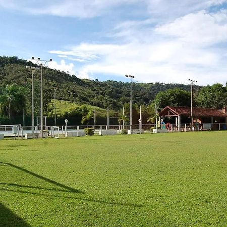 Agradavel Flat - Cavalinho Branco - Aguas De Lindoia Leilighet Eksteriør bilde