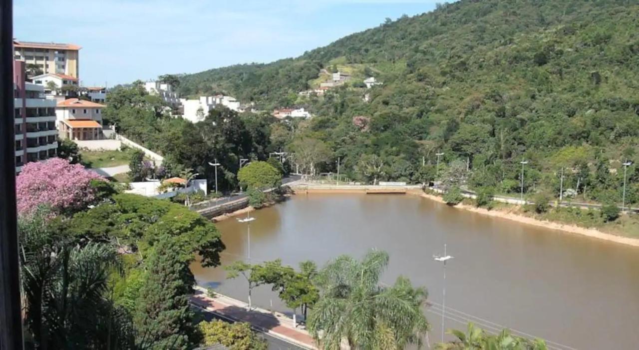 Agradavel Flat - Cavalinho Branco - Aguas De Lindoia Leilighet Eksteriør bilde